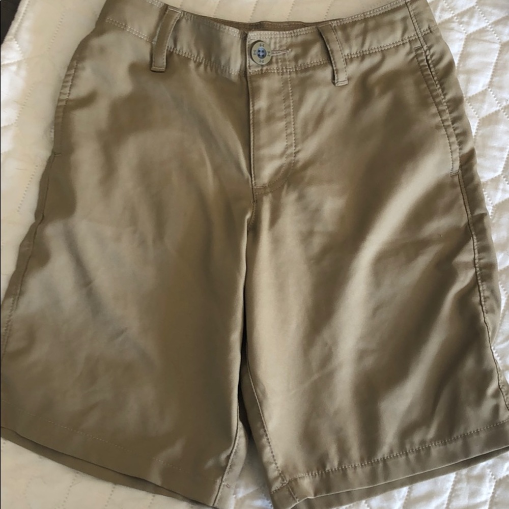 Under armour golf shorts